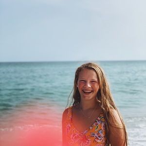 Meet your Posher, Gwyn